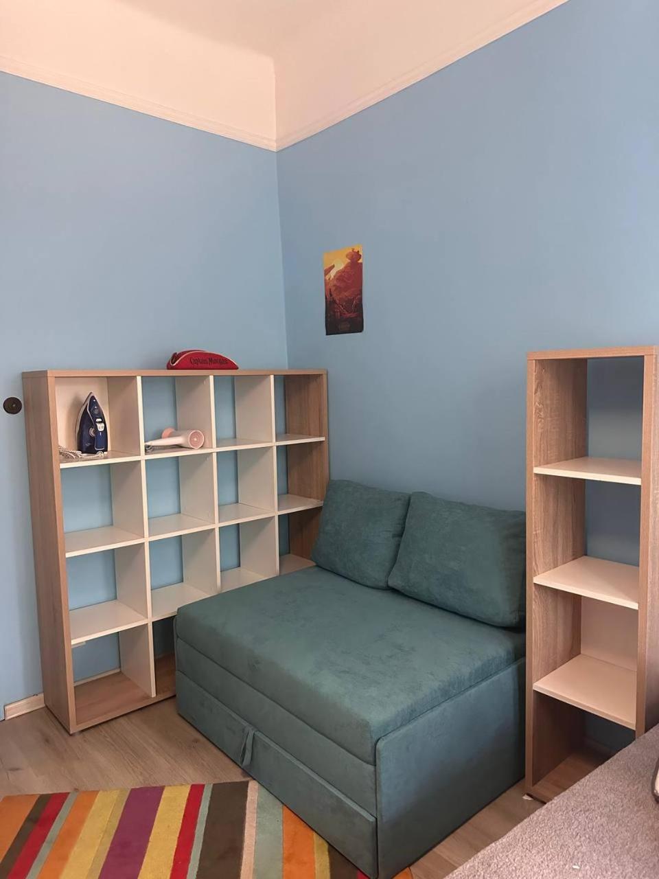 Біля Залізничного Вокзалу Вулиця Олени Степанівни 33Б Apartment Liov Exterior foto